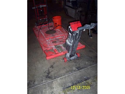 Norco Hydraulic Lift