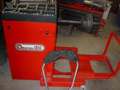 Accu Turn Wheel Balancer