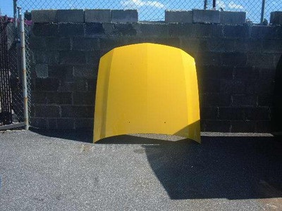 (2) Ford 2006 Mustang Hoods... Yellow